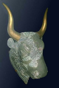 Bull Rhyton or libation vase from Zakros