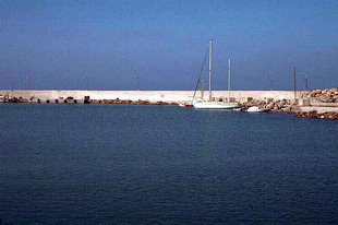 Docking facilities in Paleohora