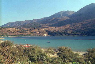 Le Lac de Kournas, un lac d'eau douce près de Chania