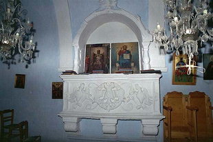 Ο τάφος του Καλλέργη στην εκκλησία της Αγίας Άννας στη Φυλακή, Κουρνάς