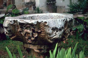 The Sindrivani fountain in the museum garden, Chania