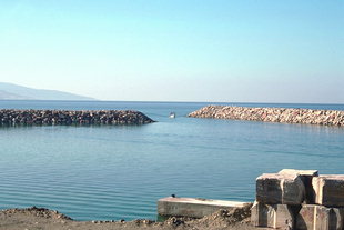 Kokkinos Pirgos harbour