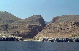 La plage de Marmara à l'extrémité de la Gorge d'Aradena