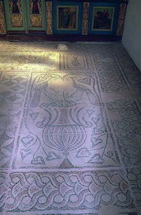 Mosaici provenienti dalla basilica del VI secolo di Sougia
