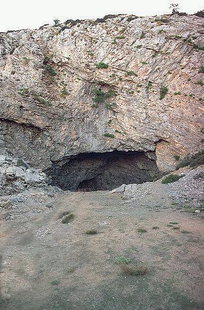Die Ideon Andron -Höhle zu Füßen des Psiloritis