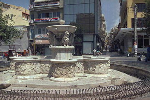 La fontana di Morosini, Piazza dei Leoni, Iraklion