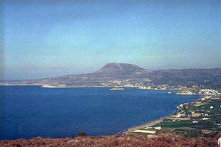 La baie et la plage de Kalives