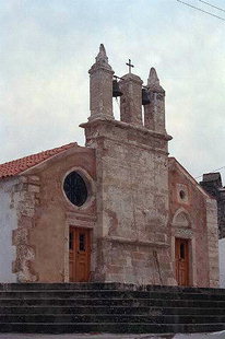 Der zweiflügelige byzantinische Adler an der Panagia-Kirche, Roustika
