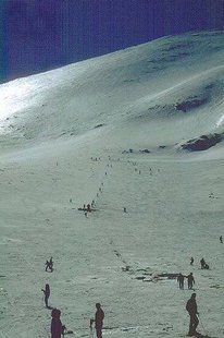 Winter activities at the ski-centre on the Nida Plateau