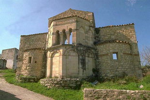 Die Agios Ioannis-Kirche in Episkopi, Milopotamos