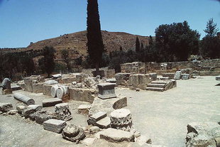 Les ruines de l'Agora devant la basilique, Gortyn