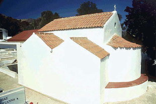Die byzantinische Panagia-Kirche mit ihrer ungewöhnlichen Form, in Agia Galini