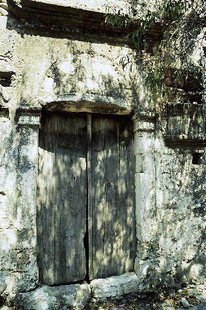 Un portale della villa veneziana di Kalathenes