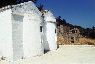 Die byzantinische Agia Paraskevi-Kirche in Topolia