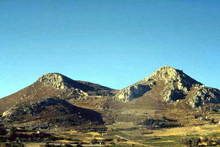 The twin peaks of Kanli Kastelli