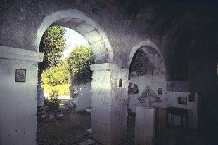 L'antica chiesa di Agios Dimitrios a Viràn Episkopì