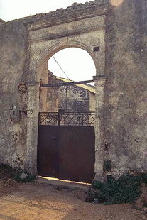 Portal eines venezianischen Bauwerks in Sternes