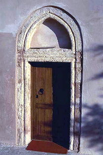 The portal of Agios Ioannis Church in Fourni