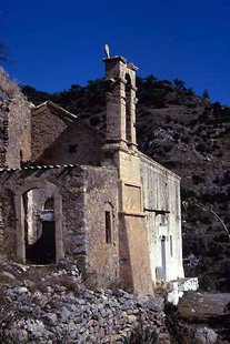 La bella chiesa di Anàlipsis nei pressi di Males