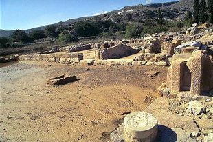 The Central Court of the palace and the altar block, Zakros