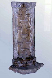 Un'insolita fontana veneziana proveniente da un palazzo di Iraklion