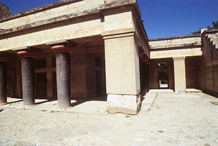 Der Portiko neben dem Megaron des Königs in Knossos