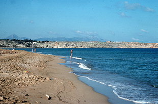 Amnisos beach